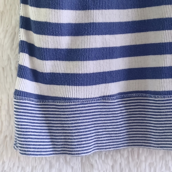 Old Navy Women’s Size M/L Tank Top - Picture 4 of 8